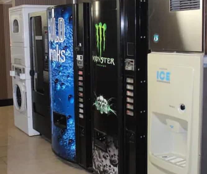 فندق على الطريق Garden City Inn