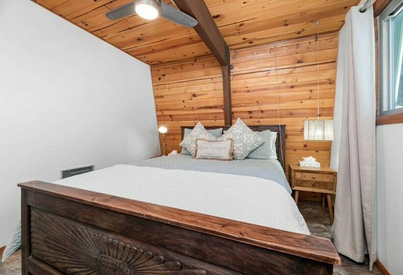 Big Bear Lookout Lodge