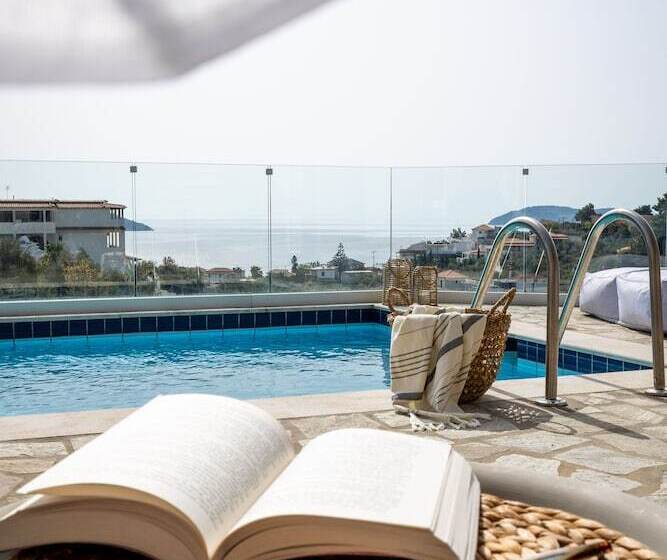 هتل Avaton Suites & Villa Philian Collection