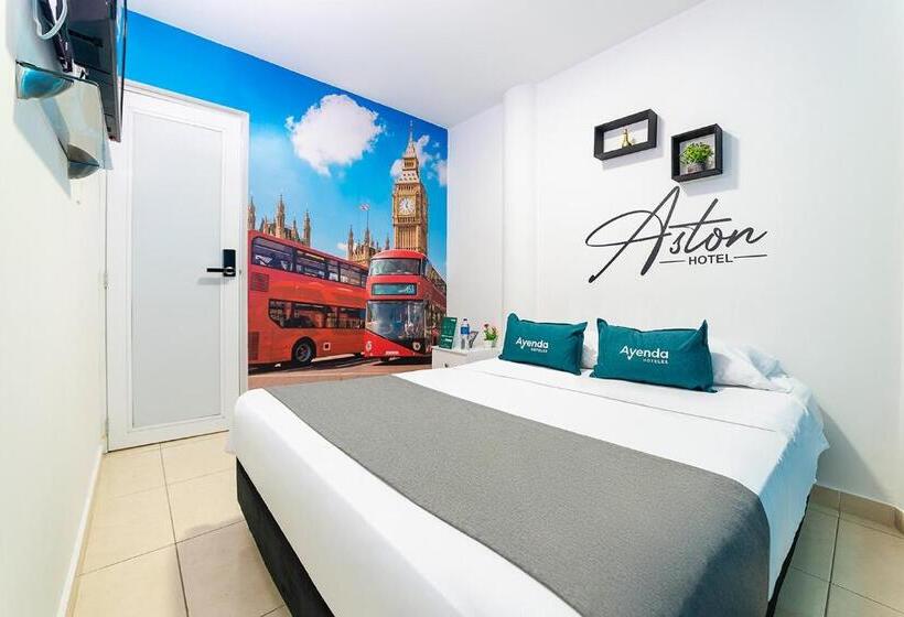 هتل Aston