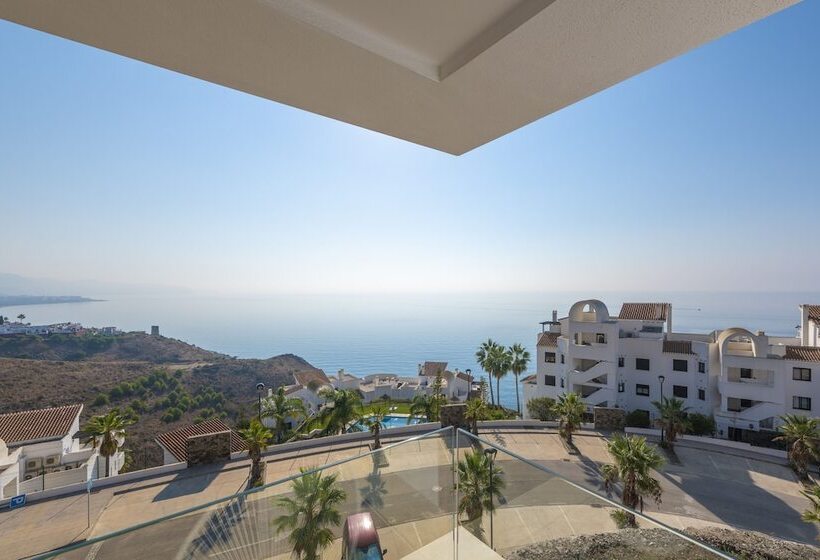 هتل Olée Torrox Costa Holiday Rentals by Fuerte Group