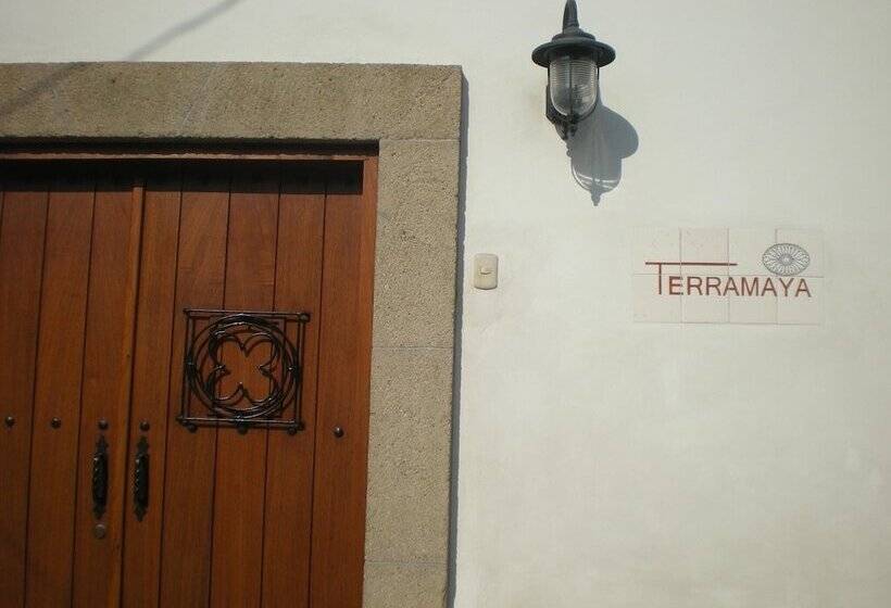 هتل Terramaya