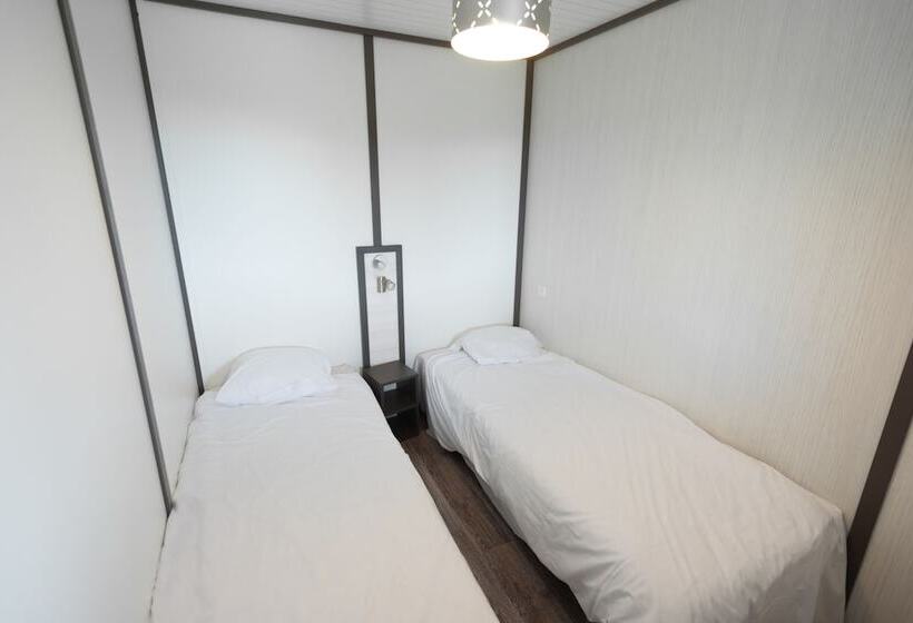 리조트 Le Conquerant