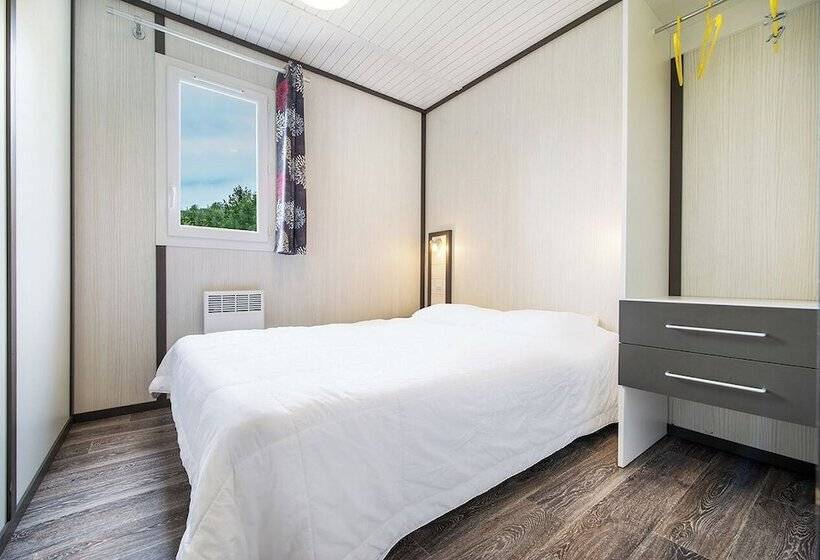 渡假胜地  Le Conquerant