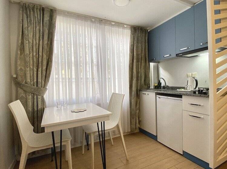 Amsterdam Otel & Suite