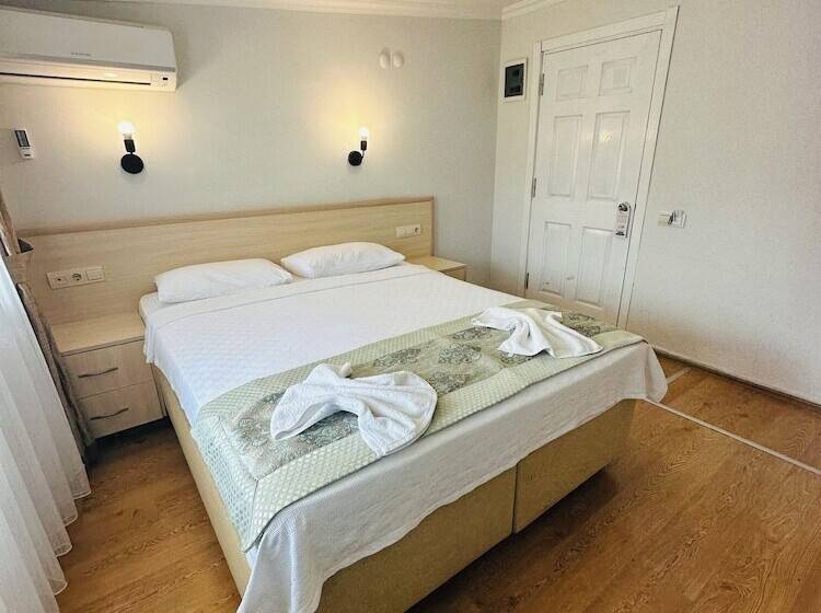 Amsterdam Otel & Suite