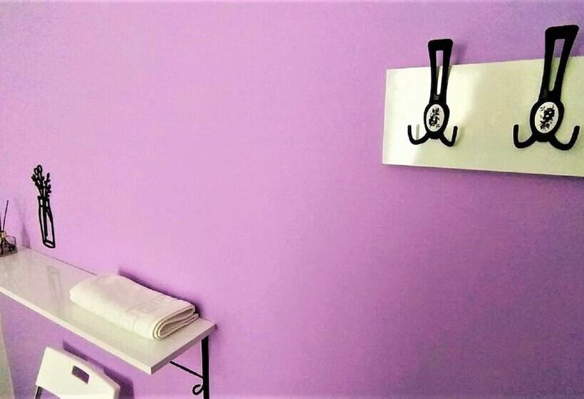 تختخواب و صبحانه Lavender Otel