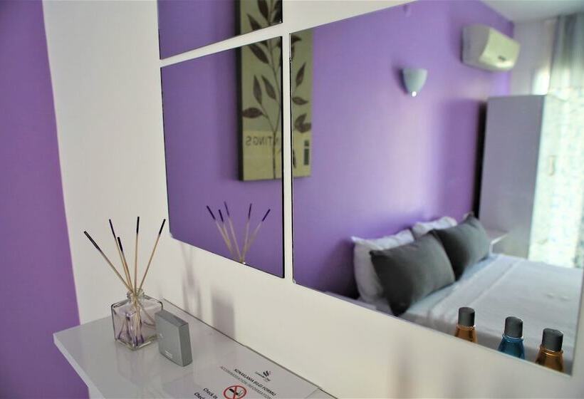 تختخواب و صبحانه Lavender Otel