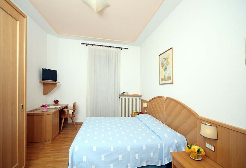 住宿加早餐  Single Room   Hotel Dolomiti Pinzolo