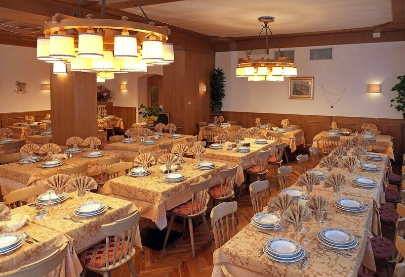 تختخواب و صبحانه Single Room Hotel Dolomiti Pinzolo