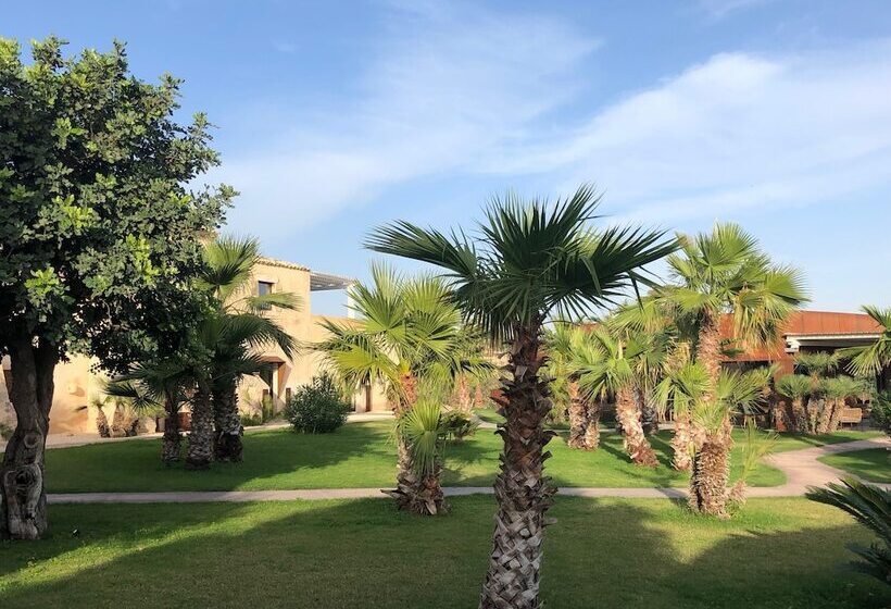 مسافرخانه Pietra D Acqua