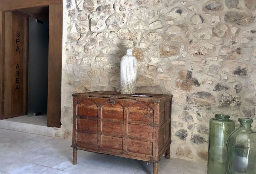 مسافرخانه Pietra D Acqua