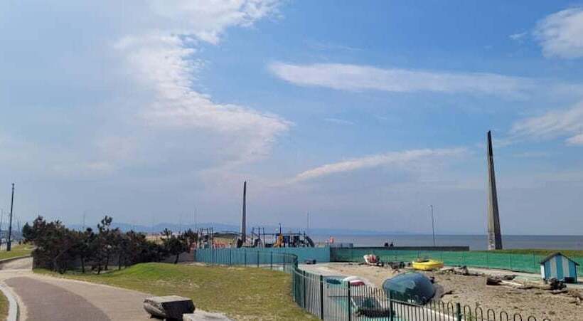 هتل Family Friendly 2 Bed Caravan In Rhyl, North Wales