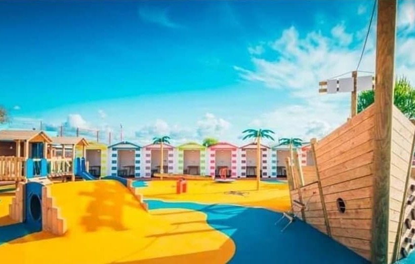 هتل Family Friendly 2 Bed Caravan In Rhyl, North Wales