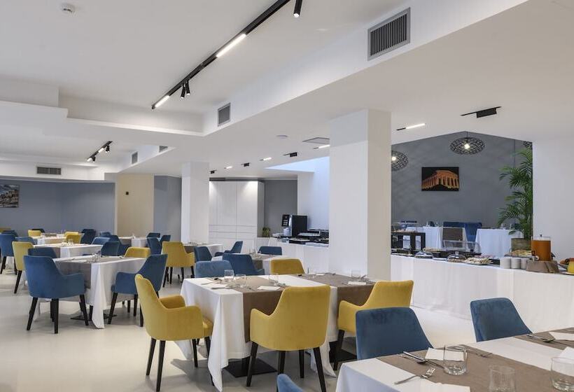 هتل Resort La Battigia Beach & Spa