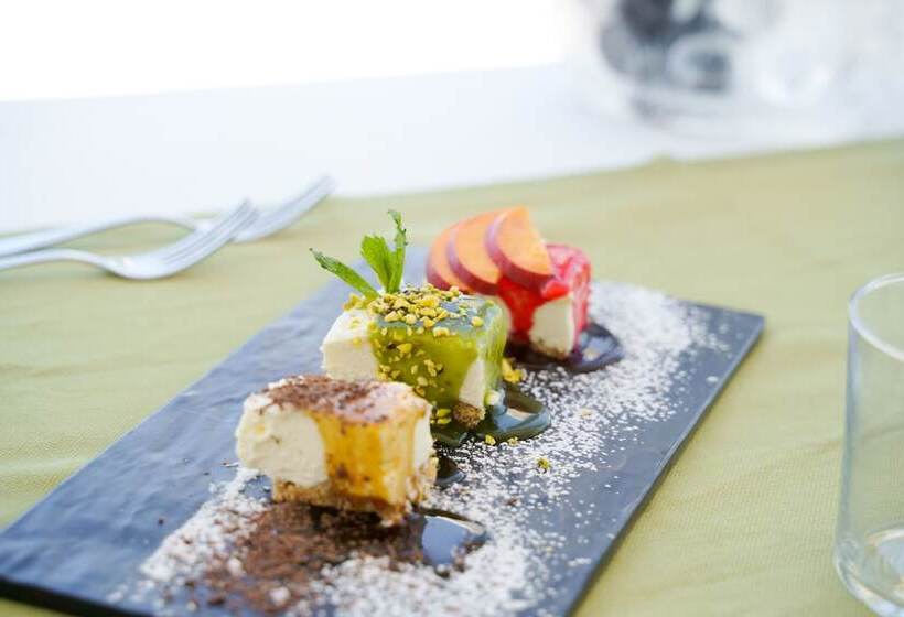 هتل Resort La Battigia Beach & Spa
