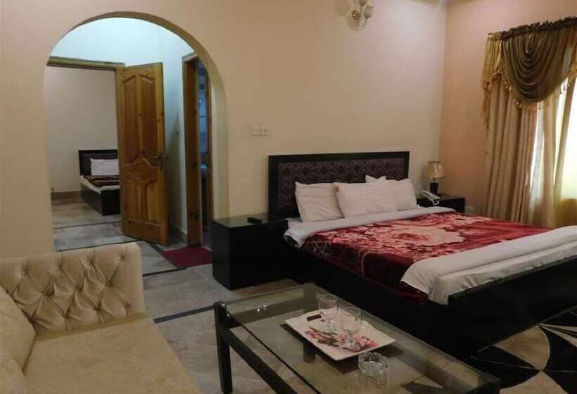 هتل Royal Emirates Residence