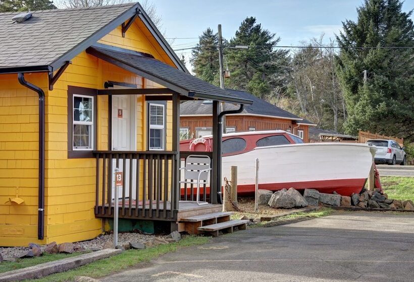 فندق على الطريق The Seaview Cottages