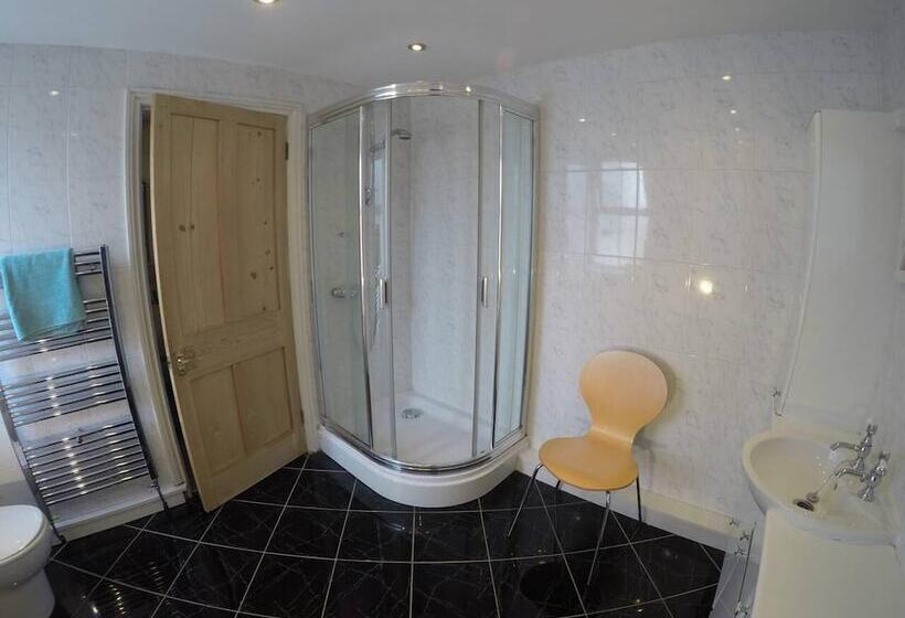 דירת נופש Beautiful And Spacious House In North Wales, Uk