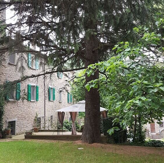 Room In B&b   #fortcozzo_2021 #jacuzzisuite #sauna