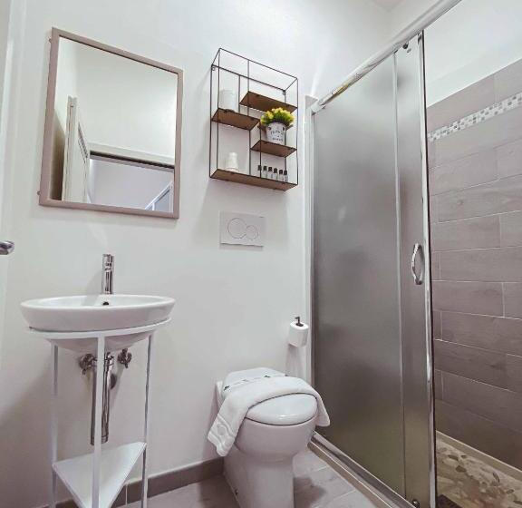 هتل Albergo Diffuso Cortellenica