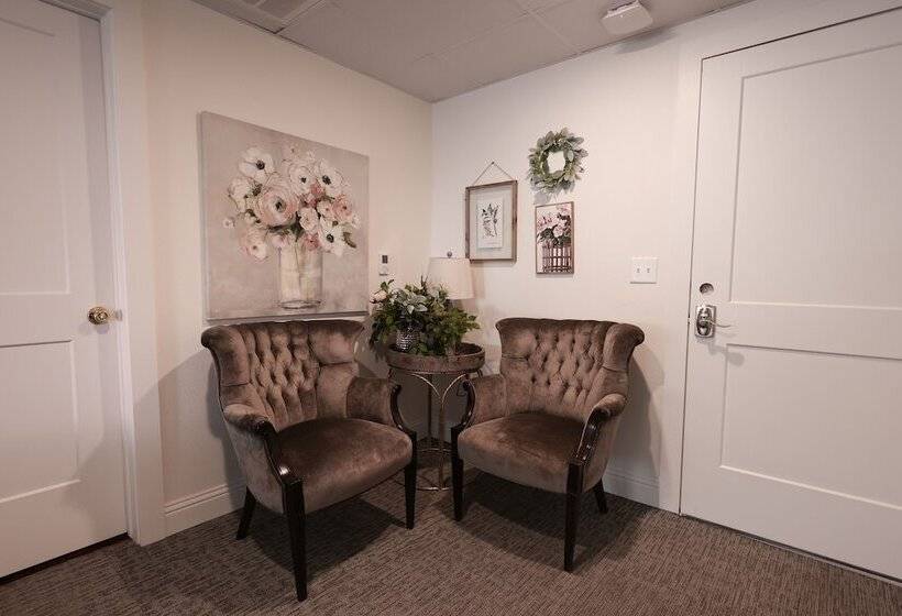 בית מלון כפרי The Crazy Water