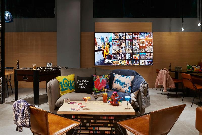 هتل Moxy Manchester City