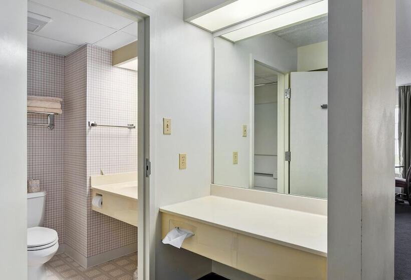 هتل Top Floor Standard Deluxe