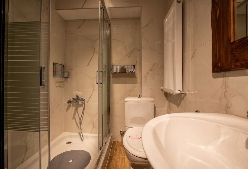 پانسیون La Noi Guesthouse
