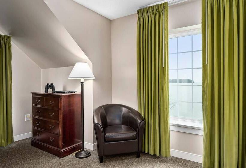 استراحتگاه Second Floor Deluxe Suite Bay View