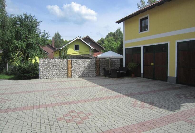 ベッドアンドブレックファースト Frühstückspension Kibler