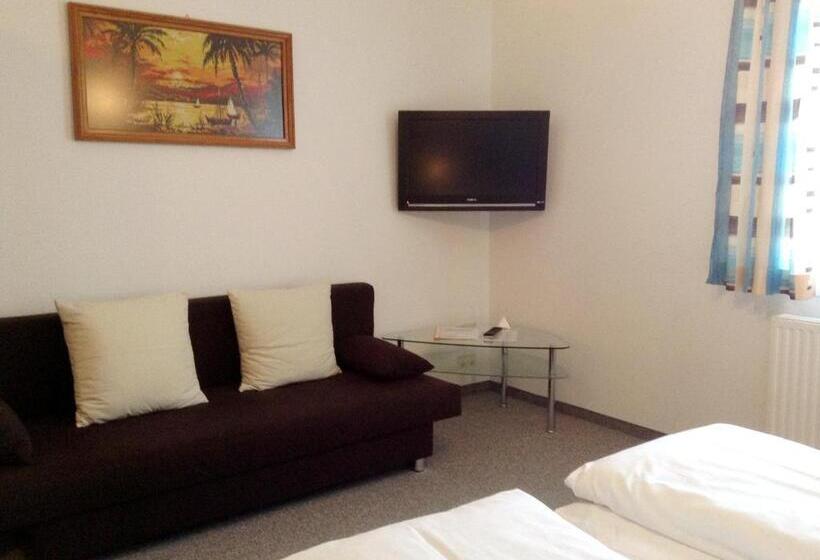 צימר Gasthof Pension Silvia