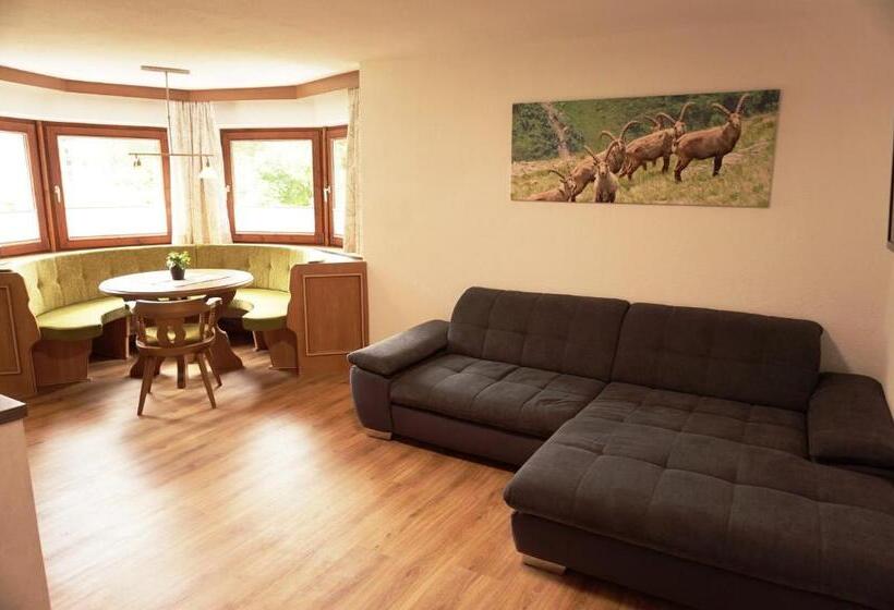 تختخواب و صبحانه Pension Haid