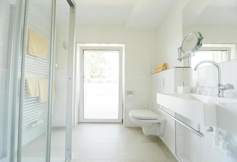 مبيت وإفطار St. Hubertushof