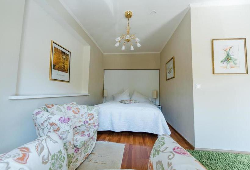 مبيت وإفطار St. Hubertushof