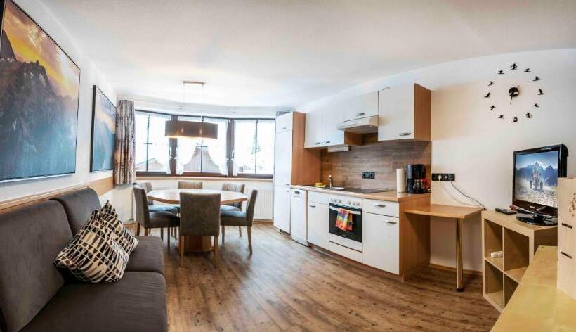 בית מלון כפרי Almhof Reithof Pitztal