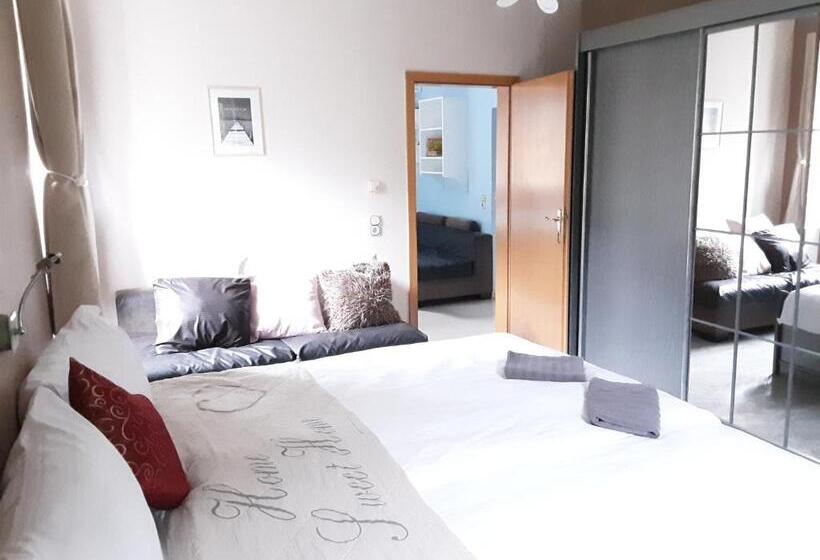 בית מלון כפרי Apartment House Seerose