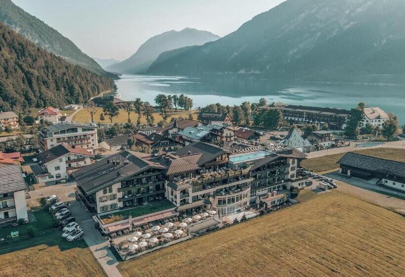 Отель Das Karwendel   Ihr Wellness Zuhause Am Achensee