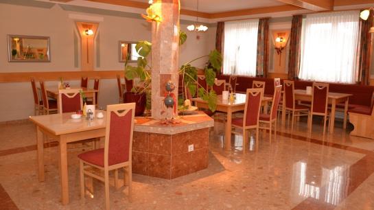 مبيت وإفطار Dorfpension Monika