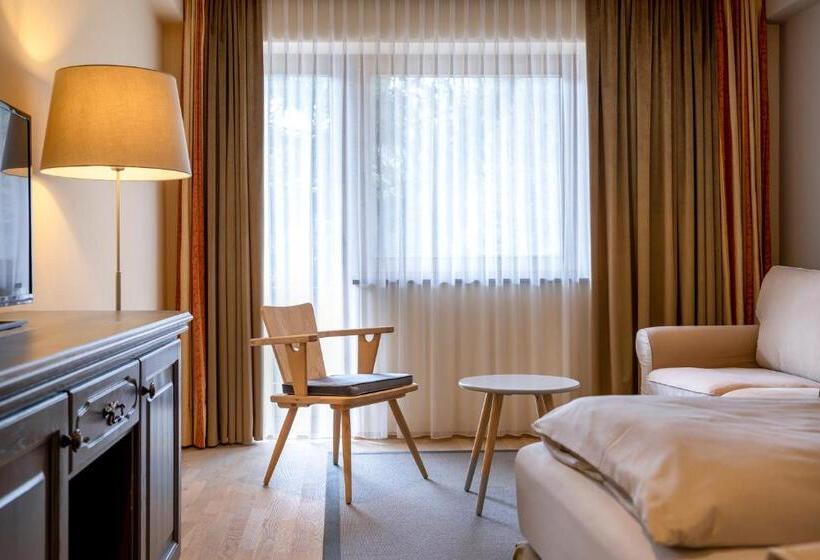 בית מלון כפרי Edelweiss