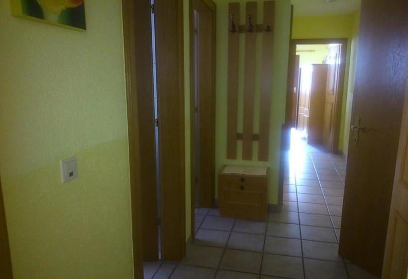 هتل Haus Bergfreund