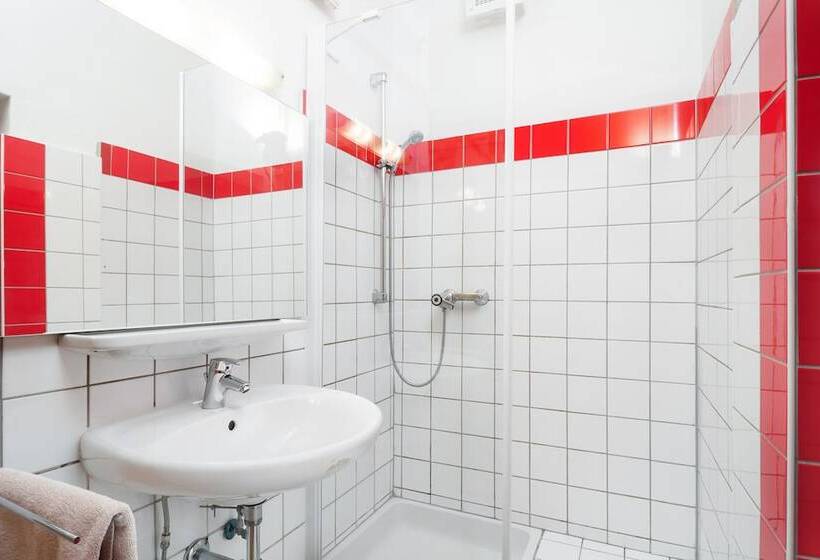 Jugendhotel Egger
