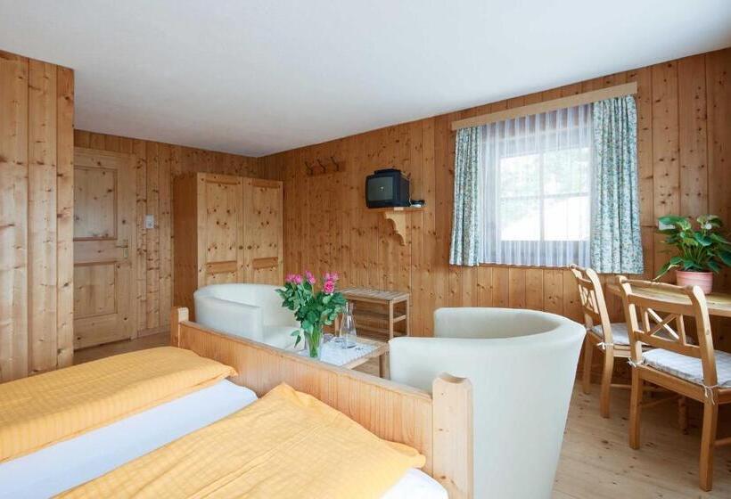 Landhaus Taurer