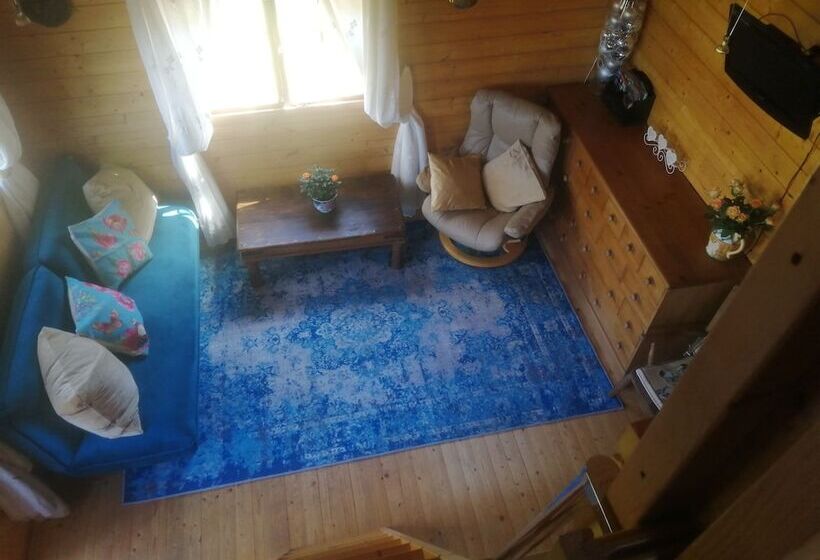 Captivating 1 Bed Log Cabin In Shrewsbury