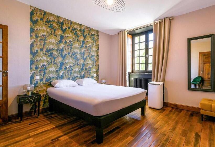 هتل Ibis Styles Dijon Sud Domaine De Beauregard 21600 Longvic