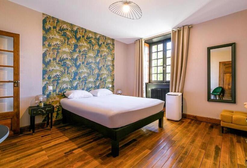 هتل Ibis Styles Dijon Sud Domaine De Beauregard 21600 Longvic
