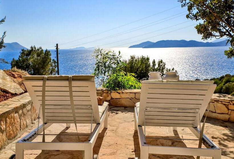 هتل Kale Suites