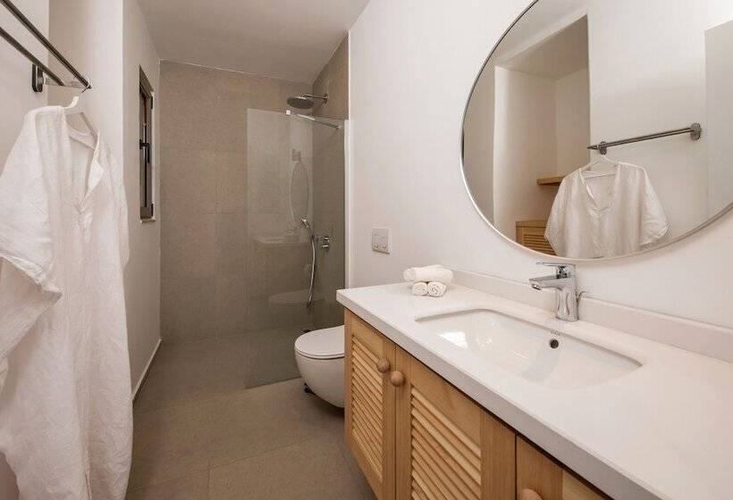 هتل Kale Suites