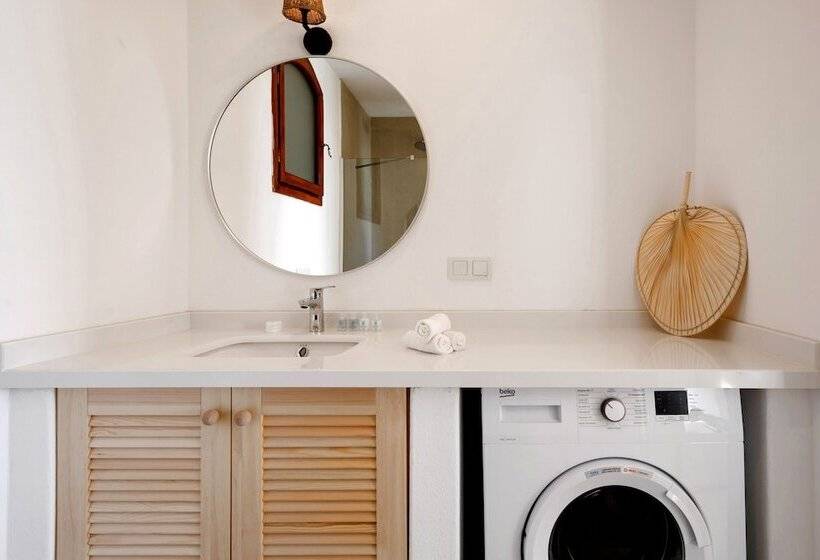 هتل Kale Suites