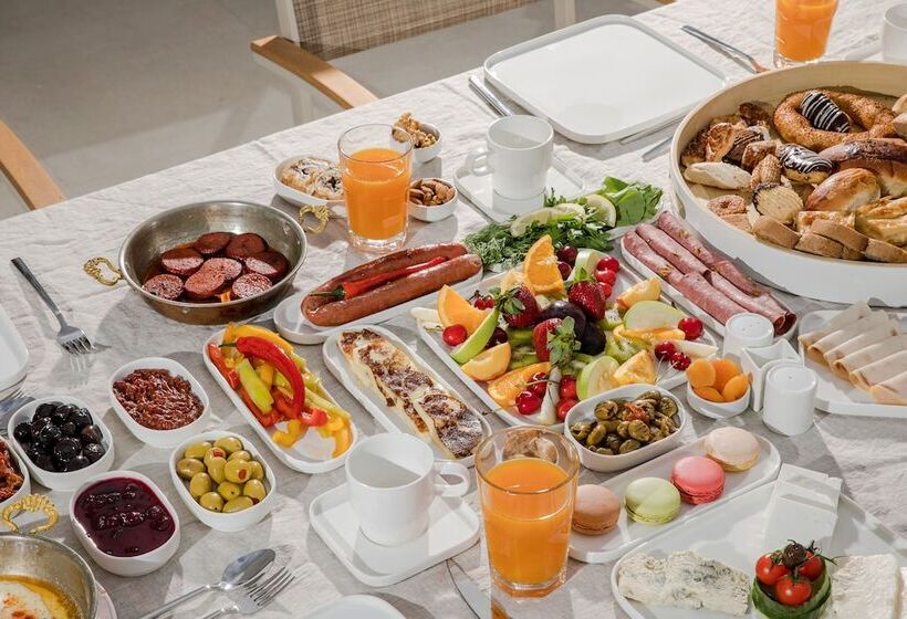 هتل Kale Suites